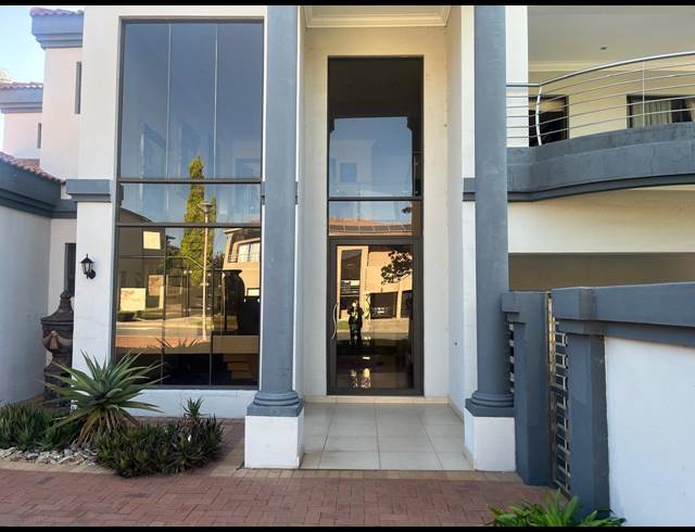 4 BEDROOM HOUSE FOR SALE IN SAVANNAH HILLS ESTATE